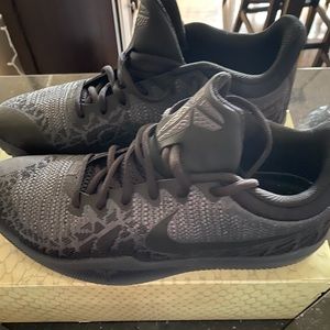 Black Nike Mamba Rage